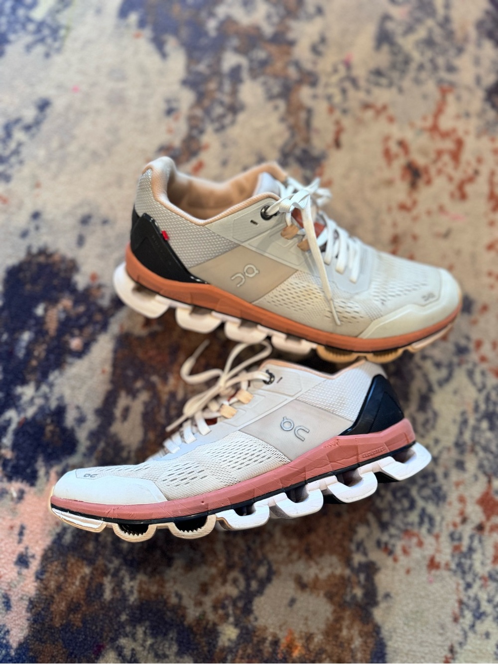 On Running Cloudrunning womens White & brown Running Shoes
